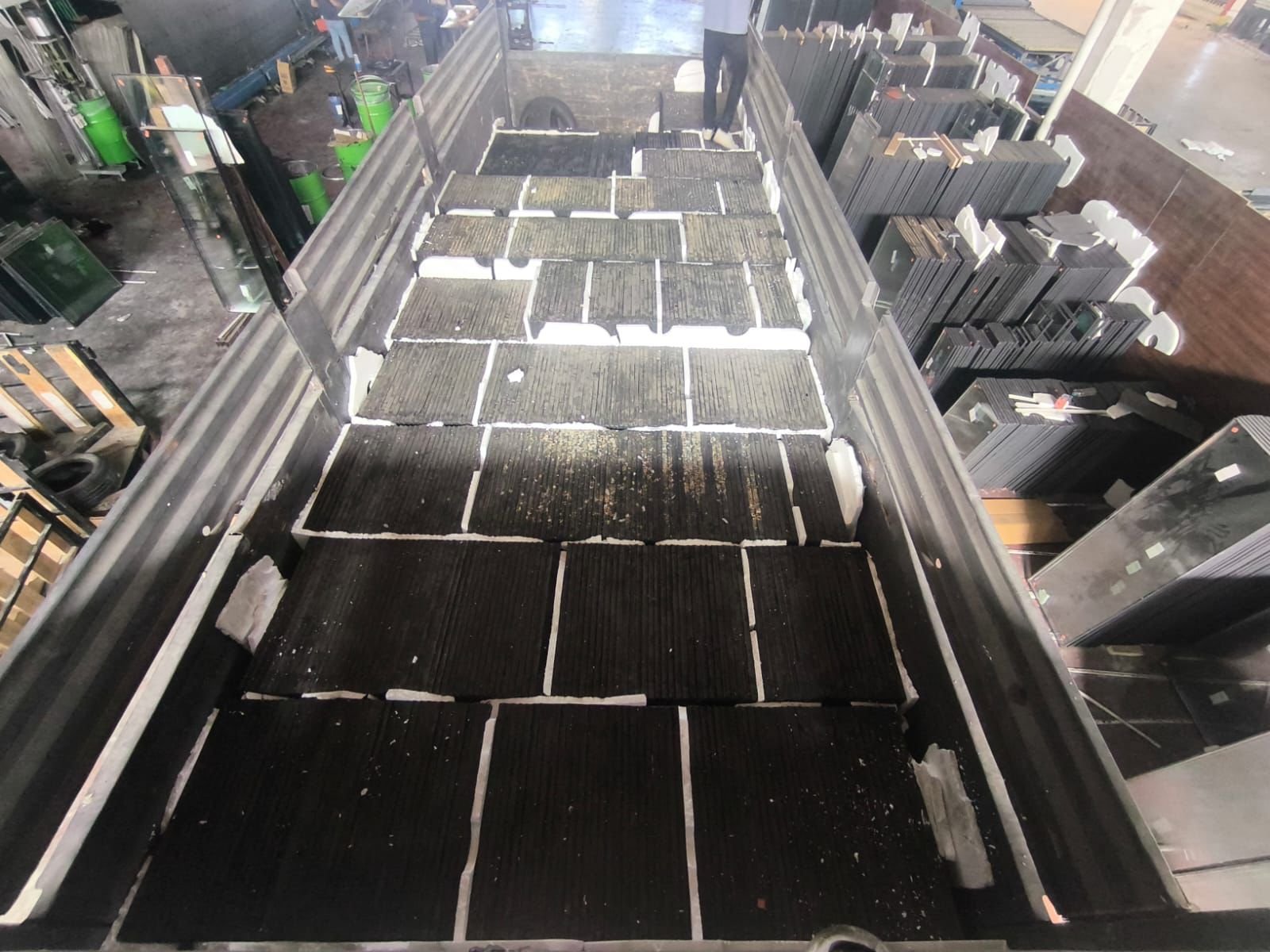 İthal cam galeri görseli 09